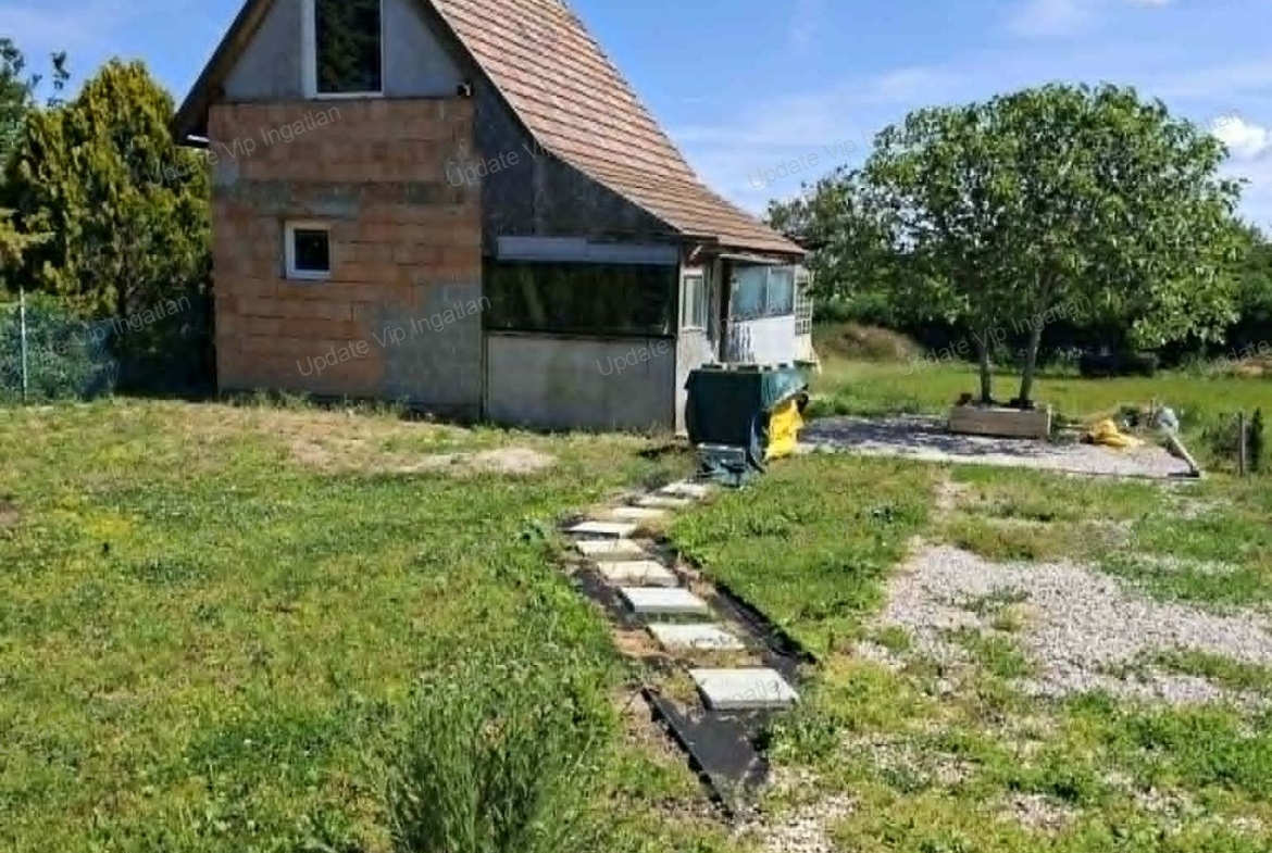 1170